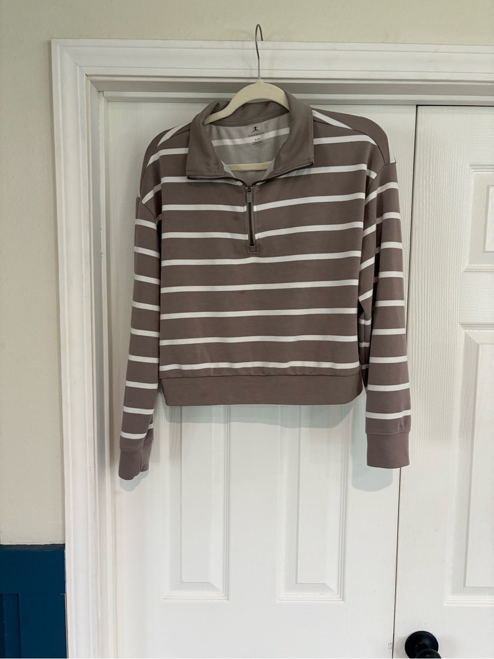 Luxe Fabric Feel! Danskin Taupe and White Striped Quarter-Zip Top